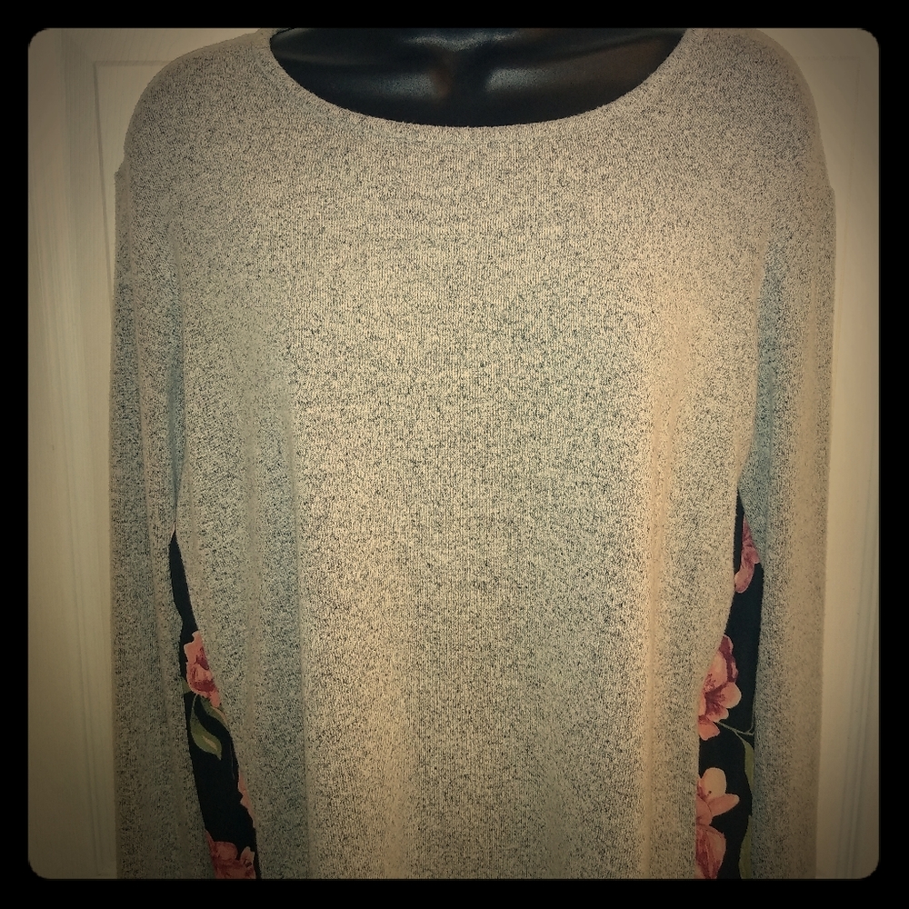 Sweater/Chiffon Floral Sweater
